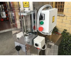 Tappatrice Semiautomatica P45 Elettrica